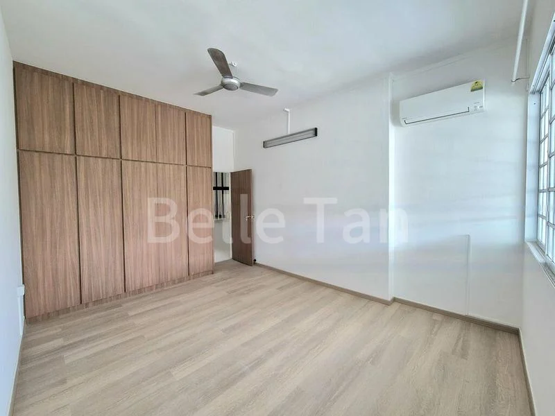 4 Bed Terraced House (Landed) for Sale in 3BHC - Image 7