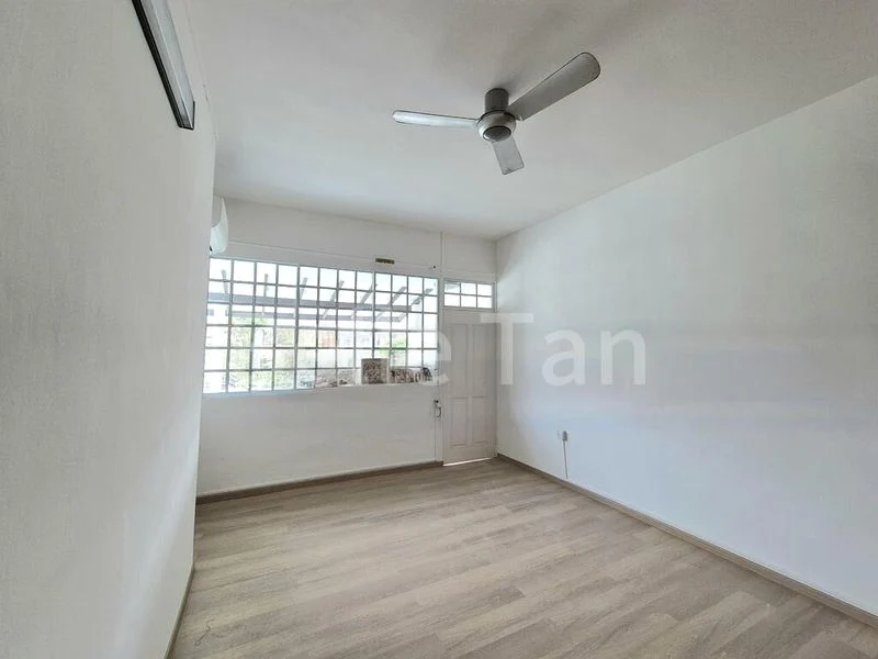 4 Bed Terraced House (Landed) for Sale in 3BHC - Image 8