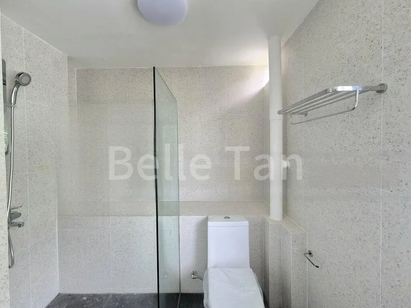 4 Bed Terraced House (Landed) for Sale in 3BHC - Image 11