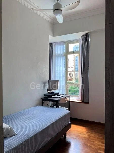 3 Bed Condo for Rent in  Ewe Boon Regent - Image 11