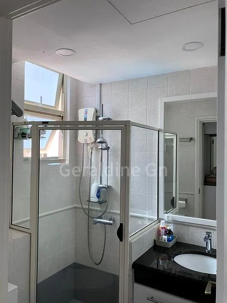 3 Bed Condo for Rent in  Ewe Boon Regent - Image 10