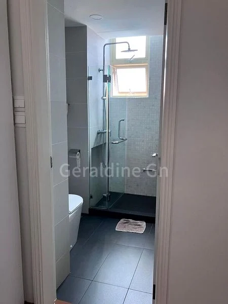 3 Bed Condo for Rent in  Ewe Boon Regent - Image 12