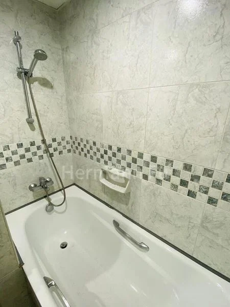 1 Bed Condo for Rent in  UE Square - Image 4