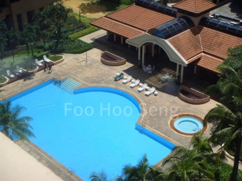 4 Bed Condo for Rent in  Four Seasons Park - Image 12