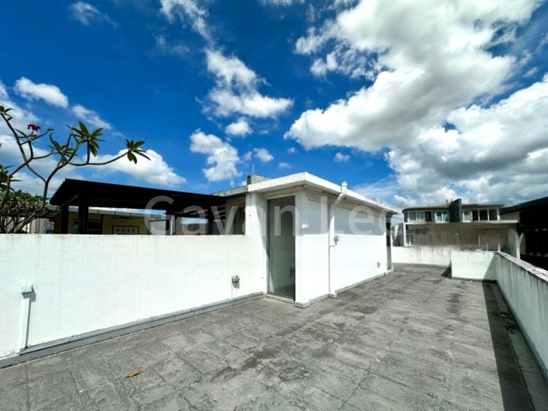 6 Bed Semi-Detached House (Landed) for Sale in  Gerald Mugliston Estate - Image 9