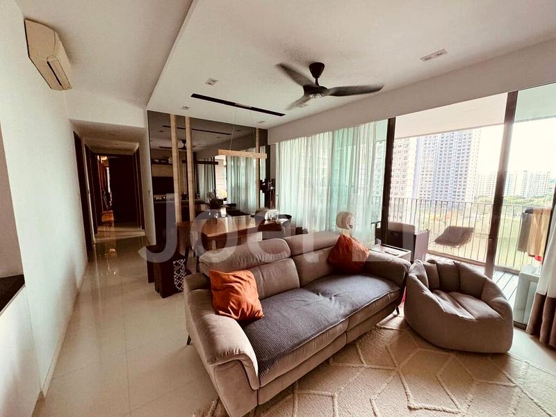 4 Bed Executive Condo for Sale in  The Topiary - Image 4