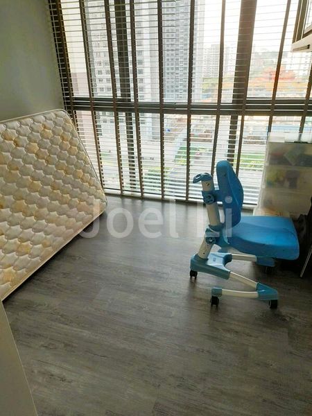 4 Bed Executive Condo for Sale in  The Topiary - Image 15