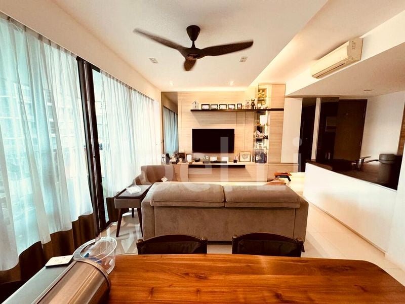 4 Bed Executive Condo for Sale in  The Topiary - Image 6