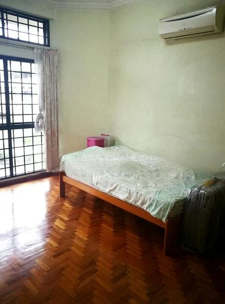 Room (Landed) for Rent in  Springside Avenue - Image 3