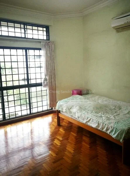 Room (Landed) for Rent in  Springside Avenue - Image 1