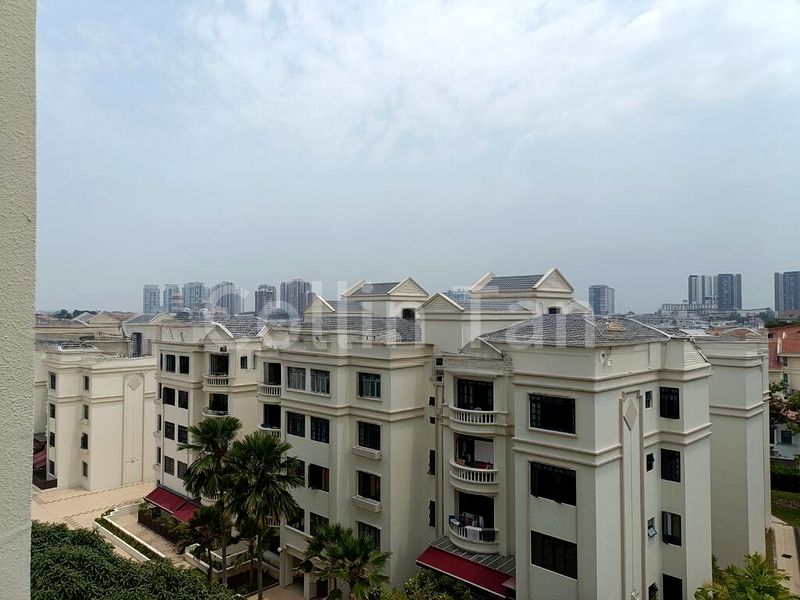 3 Bed Condo for Rent in Park East - Image 8