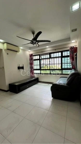 4 Room (4A) HDB for Sale in  441B Fernvale Road - Image 1