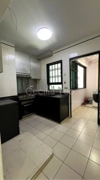 4 Room (4A) HDB for Sale in  441B Fernvale Road - Image 3