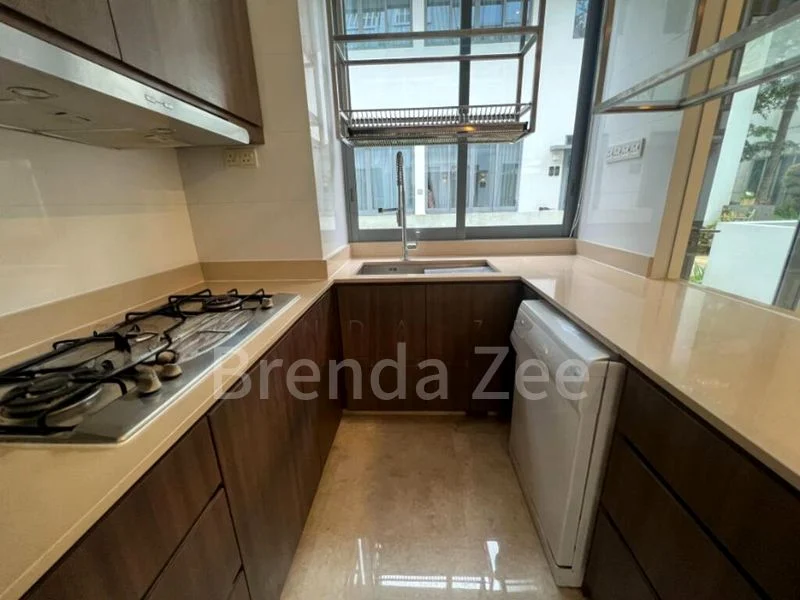 5 Bed Cluster House (Landed) for Rent in Greenwood Mews - Image 11