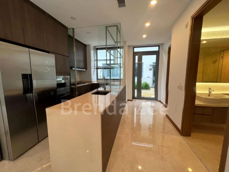 5 Bed Cluster House (Landed) for Rent in Greenwood Mews - Image 12