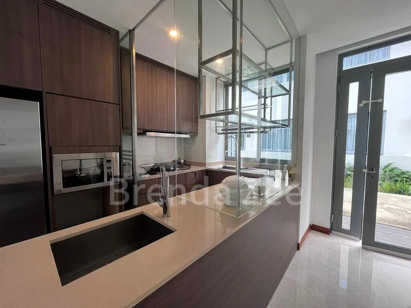 5 Bed Cluster House (Landed) for Rent in Greenwood Mews - Image 13