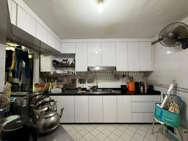 Executive HDB for Sale in  679 Choa Chu Kang Crescent - Image 2