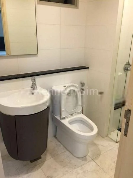 2 Bed Apartment (Condo) for Rent in  The Centris - Image 9