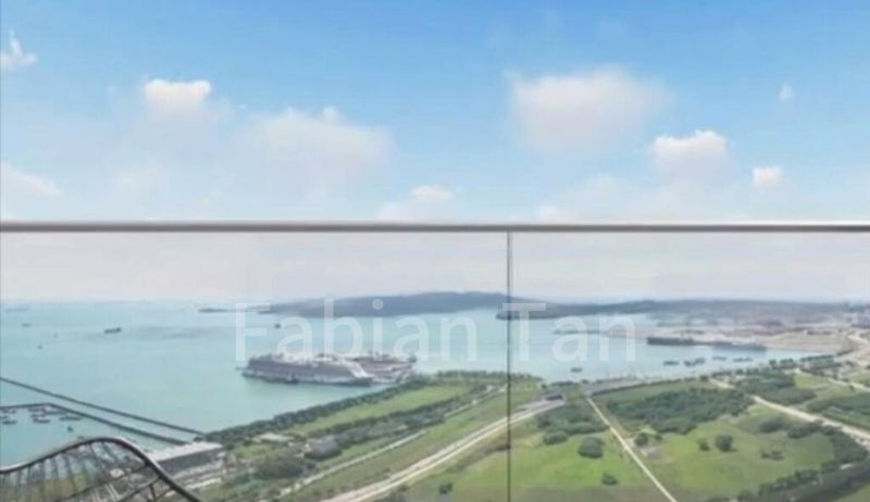 3 Bed Condo for Sale in  Marina Gardens Drive - Image 4