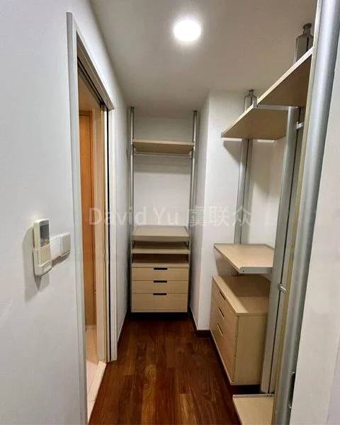 1 Bed Apartment (Condo) for Rent in  The Sail @ Marina Bay - Image 2