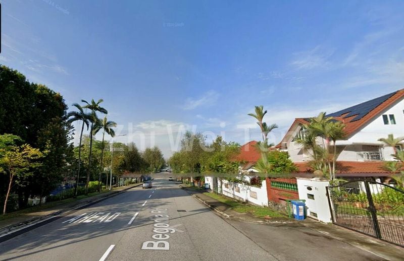 8 Bed Semi-Detached House (Landed) for Sale in Dedap Road - Image 1