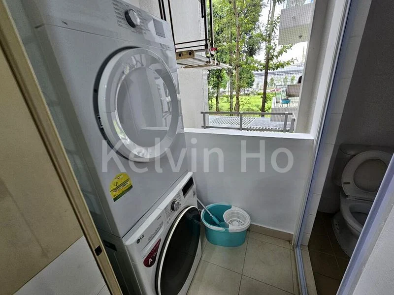 Common Room (Condo) for Rent in The Estiva - Image 6