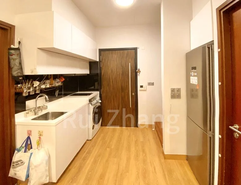 Master Room (Condo) for Rent in  Alexis - Image 5