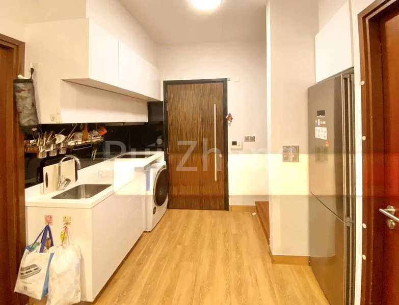 Master Room (Condo) for Rent in  Alexis - Image 1