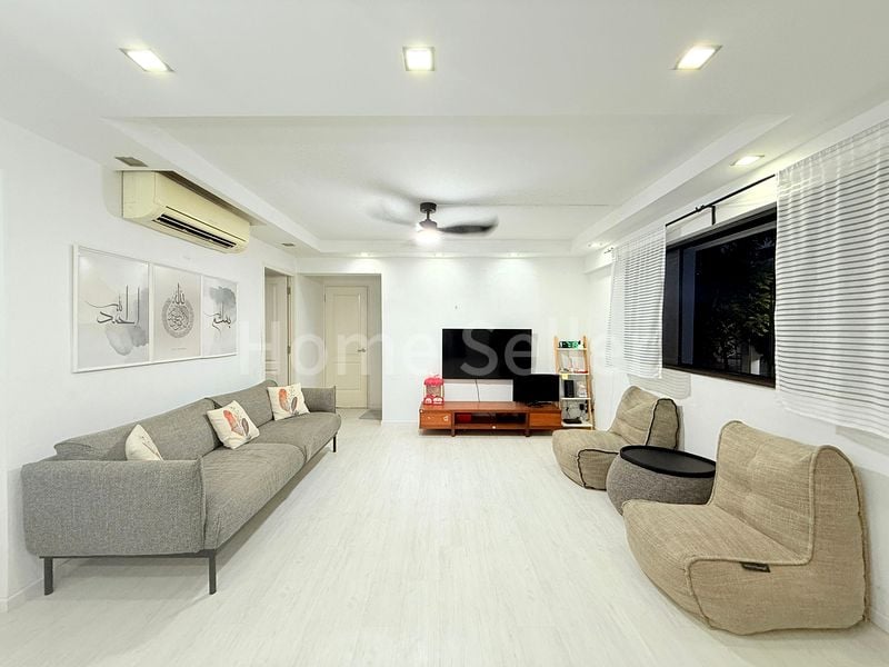 4 Room (4NG) HDB for Sale in 219 Serangoon Avenue 4 - Image 2