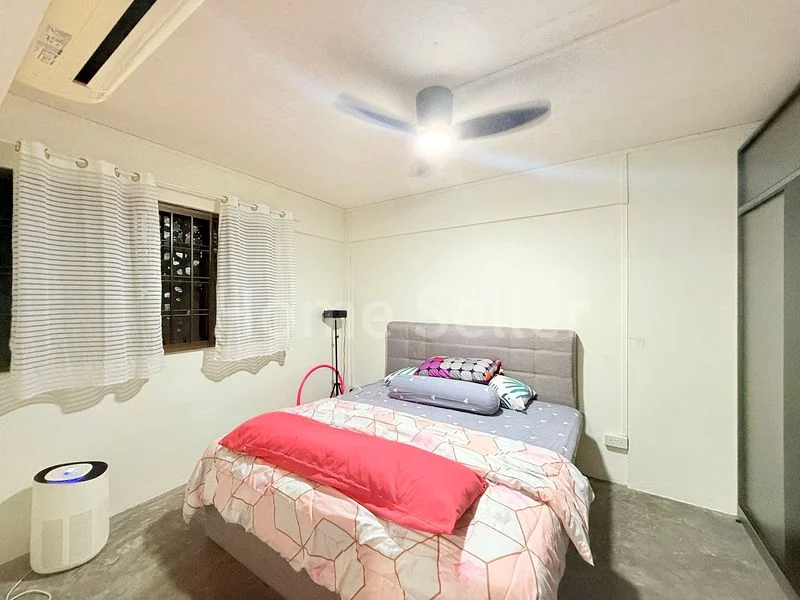 4 Room (4NG) HDB for Sale in 219 Serangoon Avenue 4 - Image 5