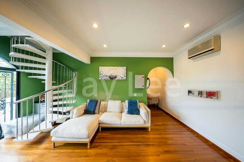 6 Bed Bungalow (Landed) for Sale in  Queen's Road - Image 5