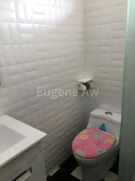 Common Room (Landed) for Rent in  Jalan Mesin - Image 5