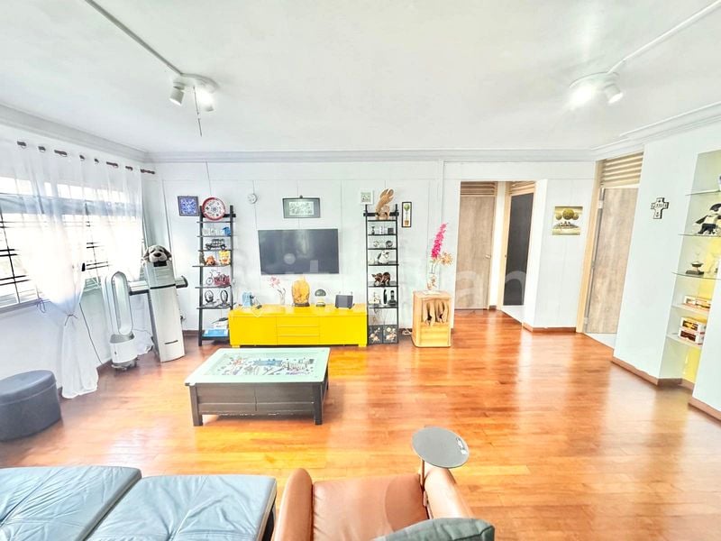 5 Room (5A) HDB for Sale in  872 Woodlands Street 81 - Image 6