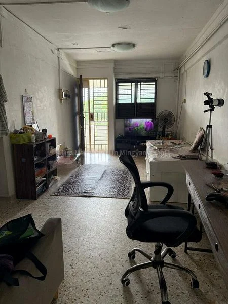 3 Room (3NG) HDB for Rent in 425 Ang Mo Kio Avenue 3 - Image 1