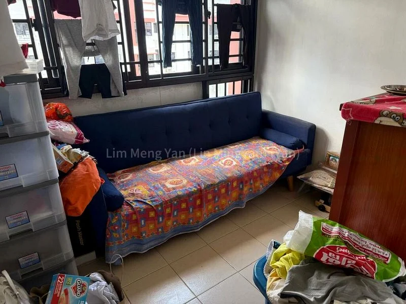 3 Room (3NG) HDB for Rent in  425 Ang Mo Kio Avenue 3 - Image 4