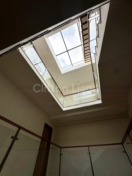 6 Bed Terraced House (Landed) for Sale in Sembawang Hills Estate - Image 2