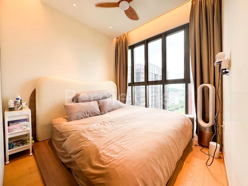 3 Bed Condo for Sale in  Midwood - Image 6