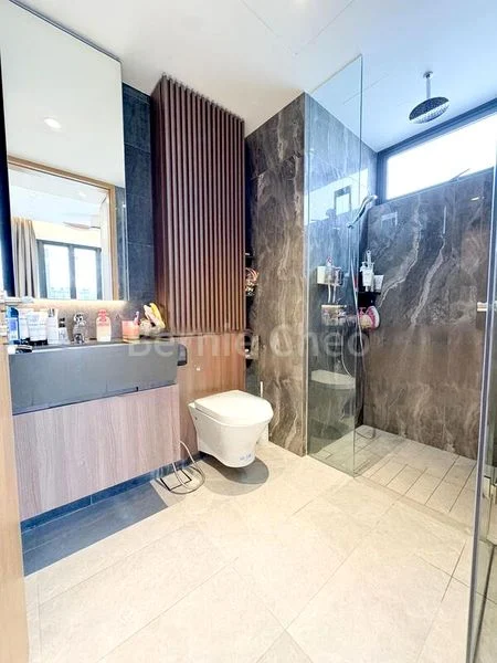 3 Bed Condo for Sale in  Midwood - Image 9