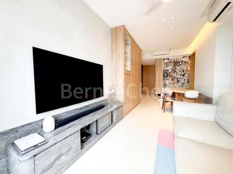 3 Bed Condo for Sale in  Midwood - Image 1