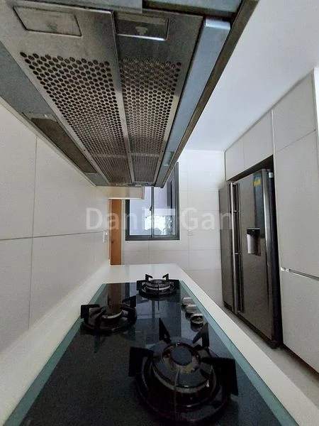 3 Bed Condo for Rent in  Meadows @ Peirce - Image 9