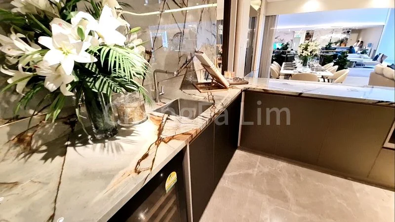 5 Bed Apartment (Condo) for Sale in  Grand Dunman - Image 32