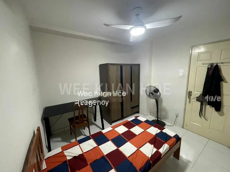 Room (HDB) for Rent in  356B Admiralty Drive - Image 2