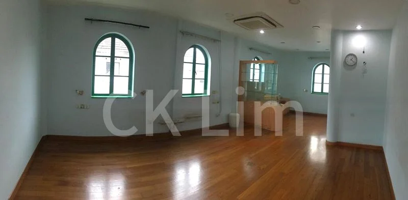 Room (Landed) for Rent in  Capitol Park - Image 5