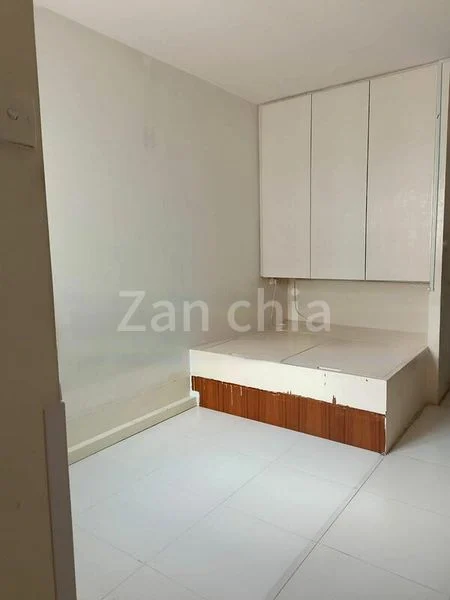 Room (HDB) for Rent in  308 Bukit Batok Street 31 - Image 1