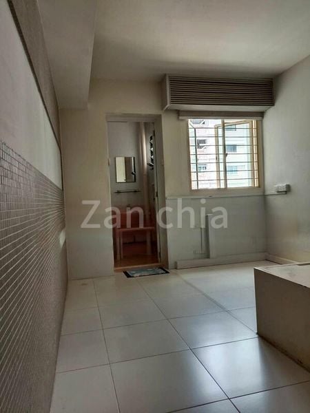 Room (HDB) for Rent in  308 Bukit Batok Street 31 - Image 2