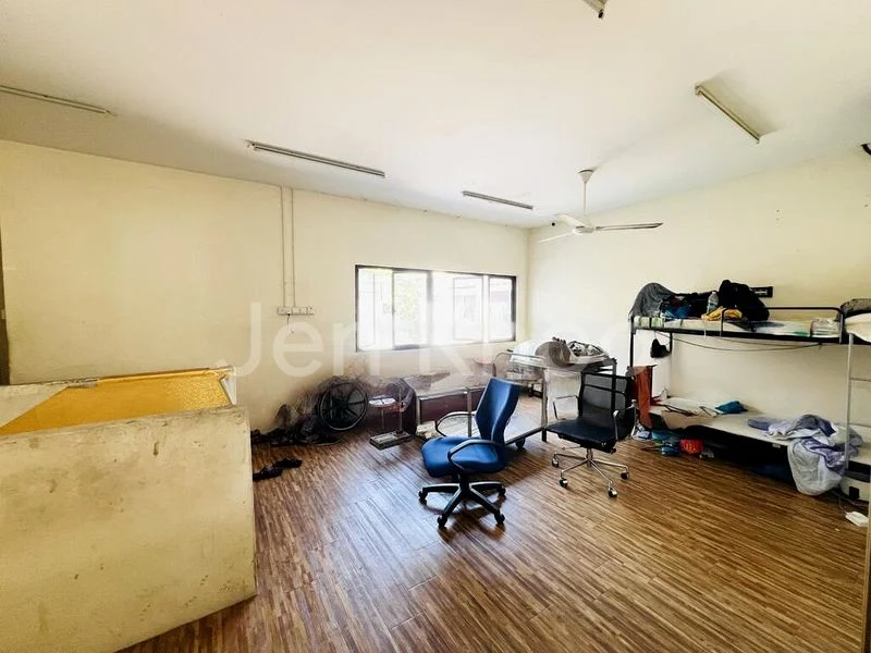 Food & Beverage for Sale: F&B Shop in Tampines - Image 2