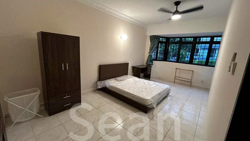 8 Bed Semi-Detached House (Landed) for Rent in Bright Centre - Image 4