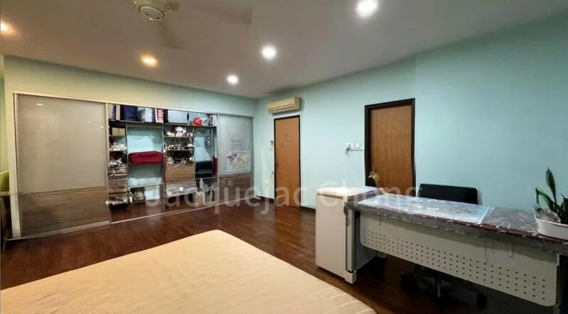 6 Bed Semi-Detached House (Landed) for Sale in  Watercove - Image 11