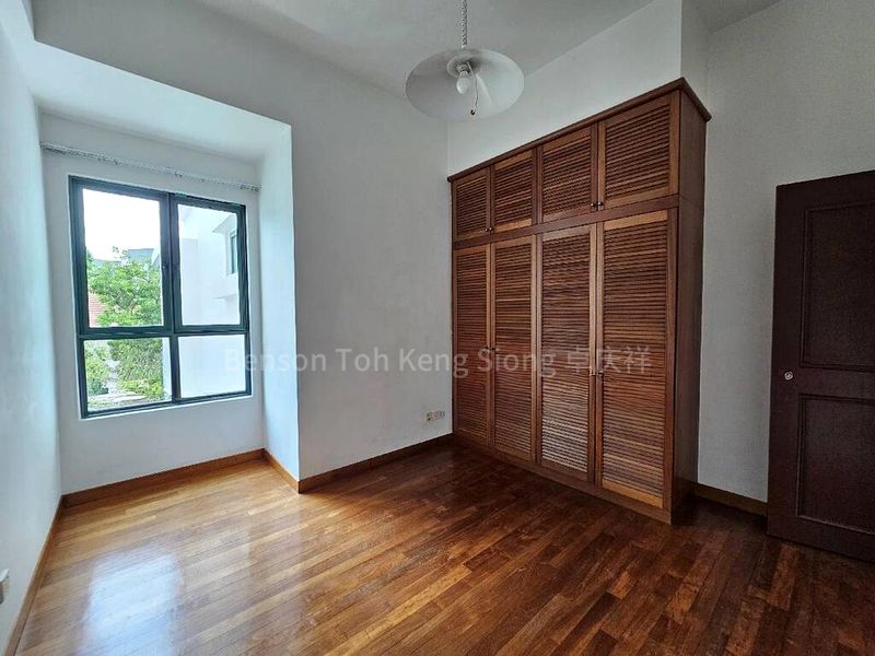 3 Bed Condo for Rent in  Fifth Avenue Condominium - Image 7