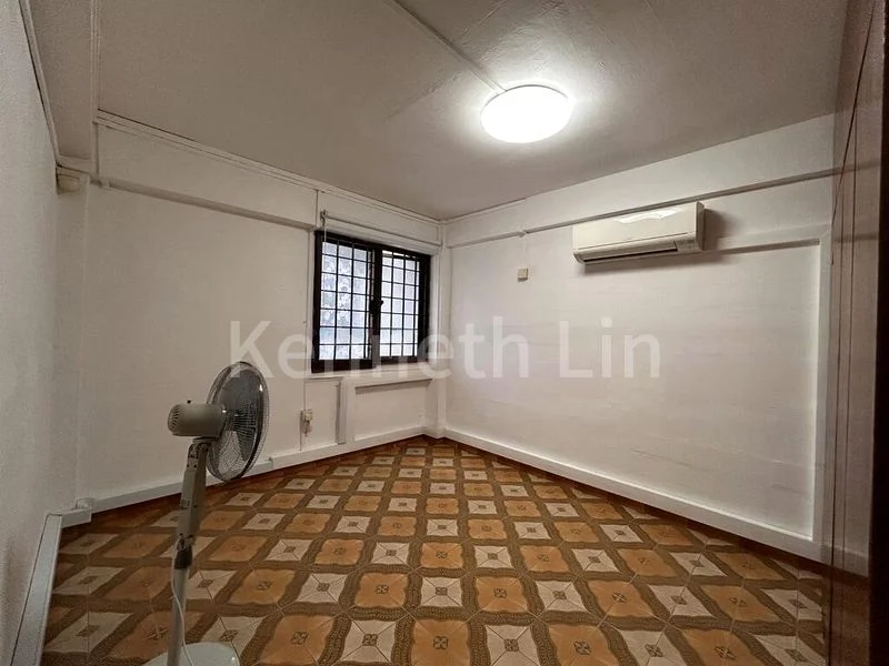 3 Room (3I) HDB for Rent in  2 Tanjong Pagar Plaza - Image 4